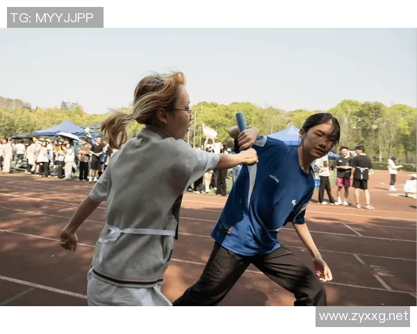 团队协作与竞技精神：探索团队运动中的合作与竞争力量