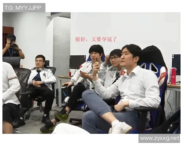 IG在冠军杯积分榜中以51分稳居第一位置展现强劲实力