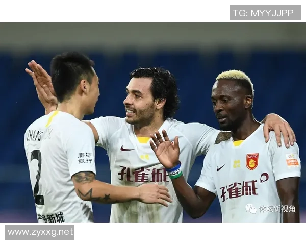 佐加怪顿斯与克卢日激战正酣谁能在这场对决中笑到最后